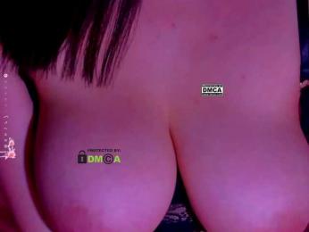 PinkRoxy webcam model stream image