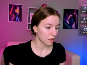 alyssamoan webcam model stream image