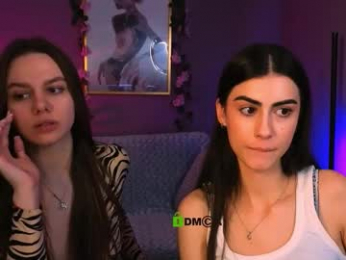 alyssamoan webcam model stream image