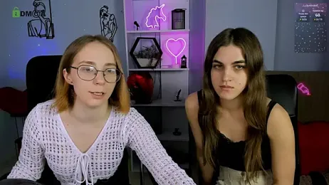 evalora_vei webcam model stream image