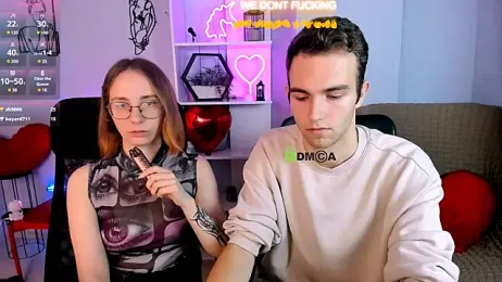 evalora_vei webcam model stream image