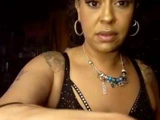 lushdiamondz webcam model stream image