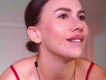 KarinaKokhana webcam model stream image