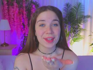 Karen Gibsan webcam model stream image