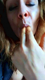 RomaDea webcam model stream image