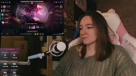 MoonlishSiren webcam model stream image