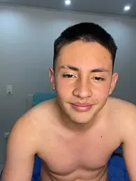 andreslavado webcam stripchat model stream image