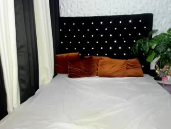 aikamolina webcam model stream image