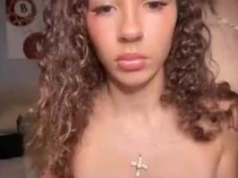 gracie18xo webcam model stream image