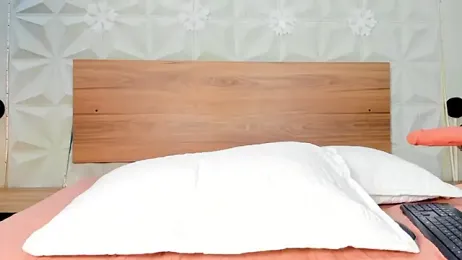 ValeryTrans_ webcam model stream image