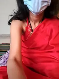 Shivani2002 webcam model stream image