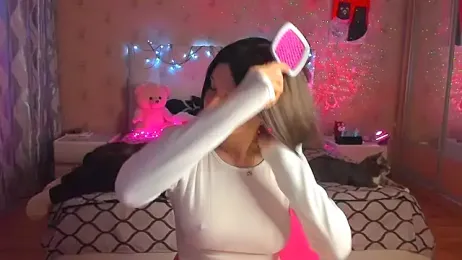 unearthly_di webcam model stream image