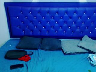 Renatha Vega webcam model stream image