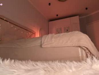 yourlovelygrace webcam model stream image