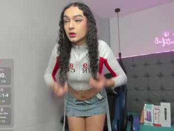 scarletcherry18 webcam model stream image