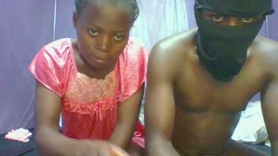 Spicyitcouple webcam model stream image