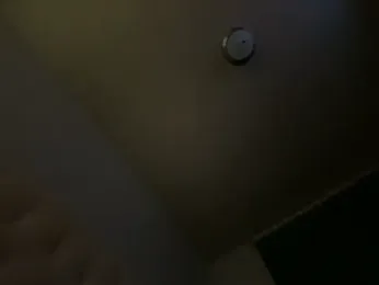 LunaLovesLeo webcam model stream image