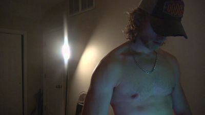 Long_D webcam model stream image