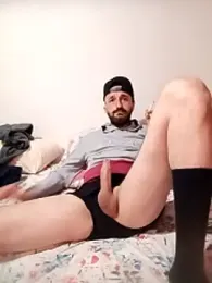 krerem webcam model stream image