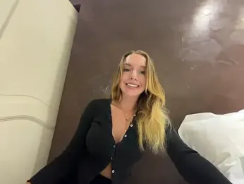claraaaaa7 webcam model stream image