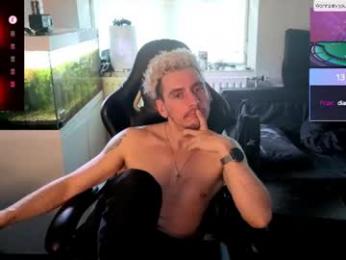 rayzel31 webcam chaturbate model stream image