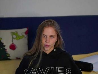 Littlemolly1 webcam model stream image