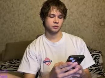 eitanhere webcam model stream image