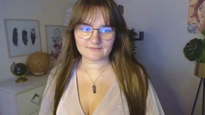 julie_sensual webcam model stream image