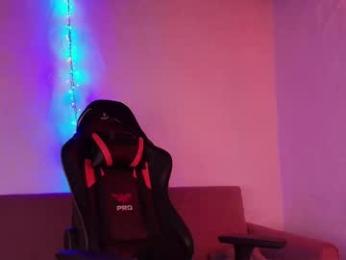 alessafrost_ webcam model stream image