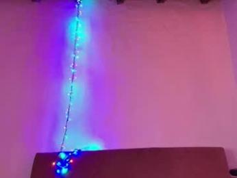 alessafrost_ webcam model stream image