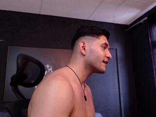 Richard Millerr webcam model stream image