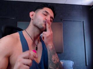 Richard Millerr webcam model stream image