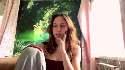 LeishaGrueber webcam model stream image