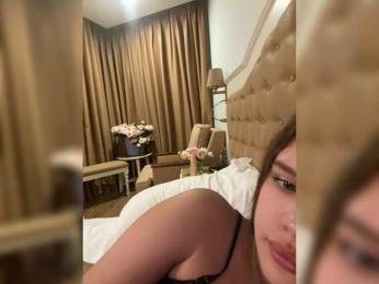 KissKissss webcam bongacams model stream image