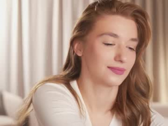 villanelle_l webcam chaturbate model stream image