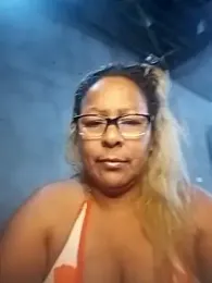 DioxaHot7 webcam model stream image