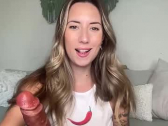 taylorslittlekingdom webcam model stream image