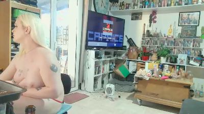 TeddyTheBeer webcam cam4 model stream image