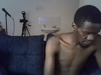 Thee_Biggest webcam model stream image
