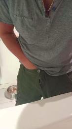 Vidremy webcam model stream image