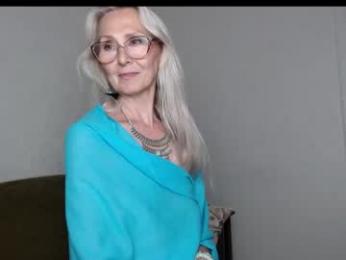 agatha_moore_ webcam model stream image
