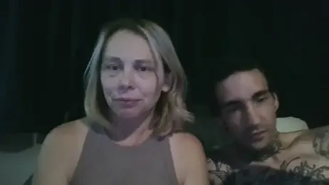 2-BLUNT-CUNTS webcam model stream image