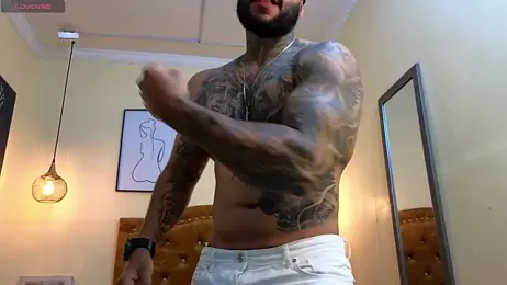 Apolo_rousse1 webcam model stream image