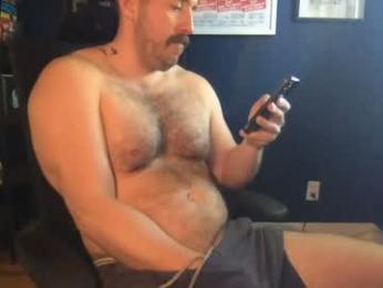 latenightlunch webcam model stream image