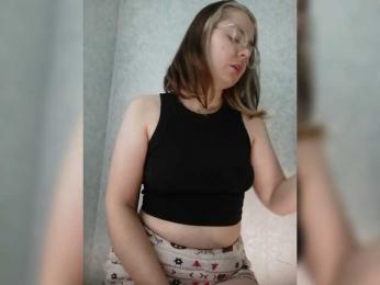 Kumiho-Lisichka webcam bongacams model stream image