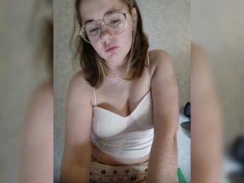 Kumiho-Lisichka webcam model stream image