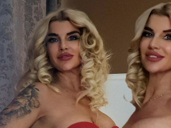 ErikaKis webcam model stream image