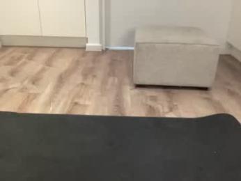 whitekittten webcam model stream image