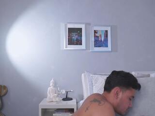 Noah Avery webcam model stream image