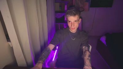 DaveSinner webcam model stream image